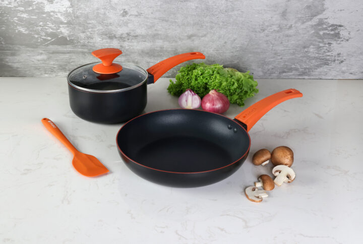 10 Non-Stick Pan Myths & Facts